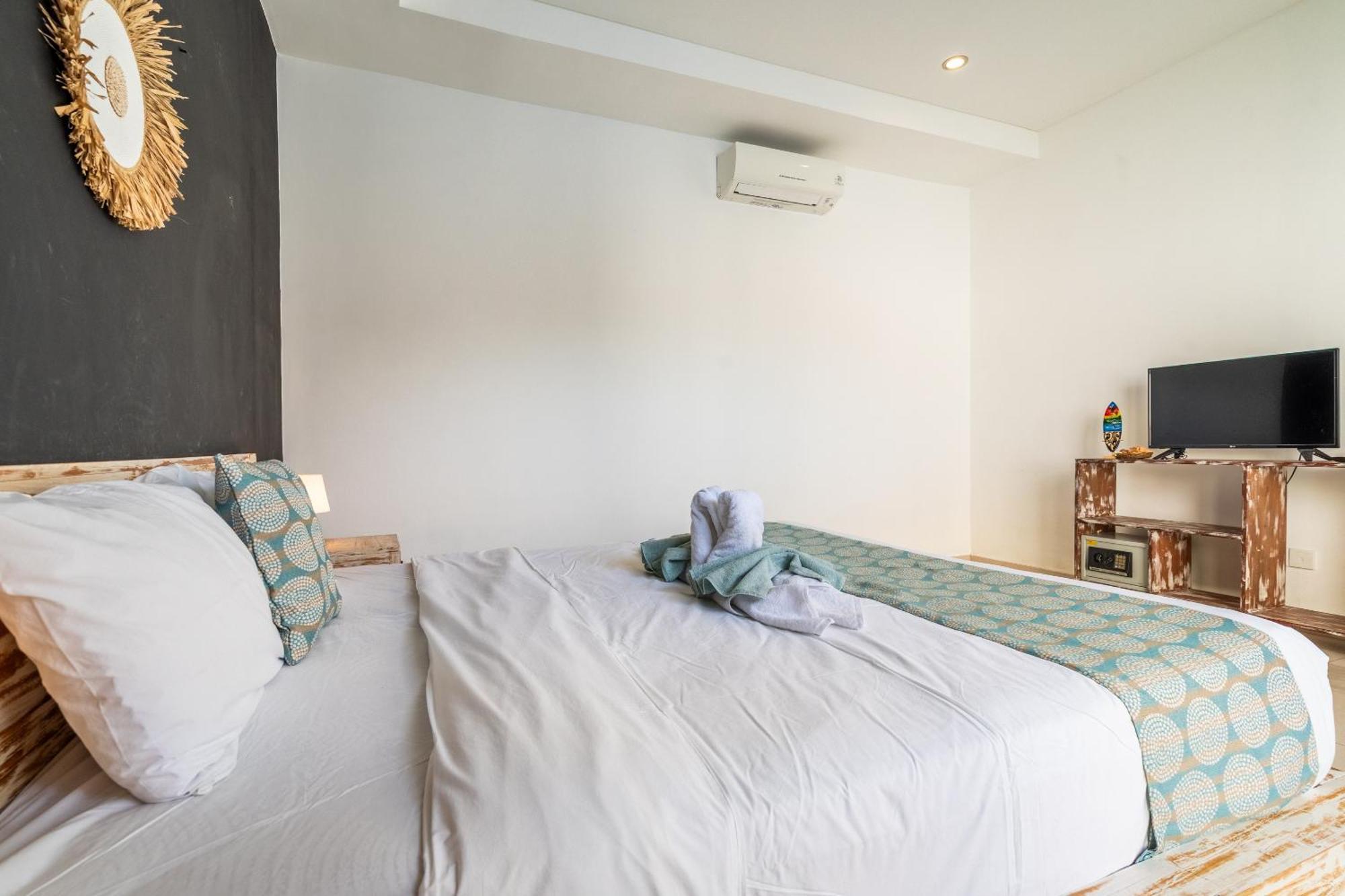 4-Bedroom Pool Villa Near Seminyak Center Luaran gambar