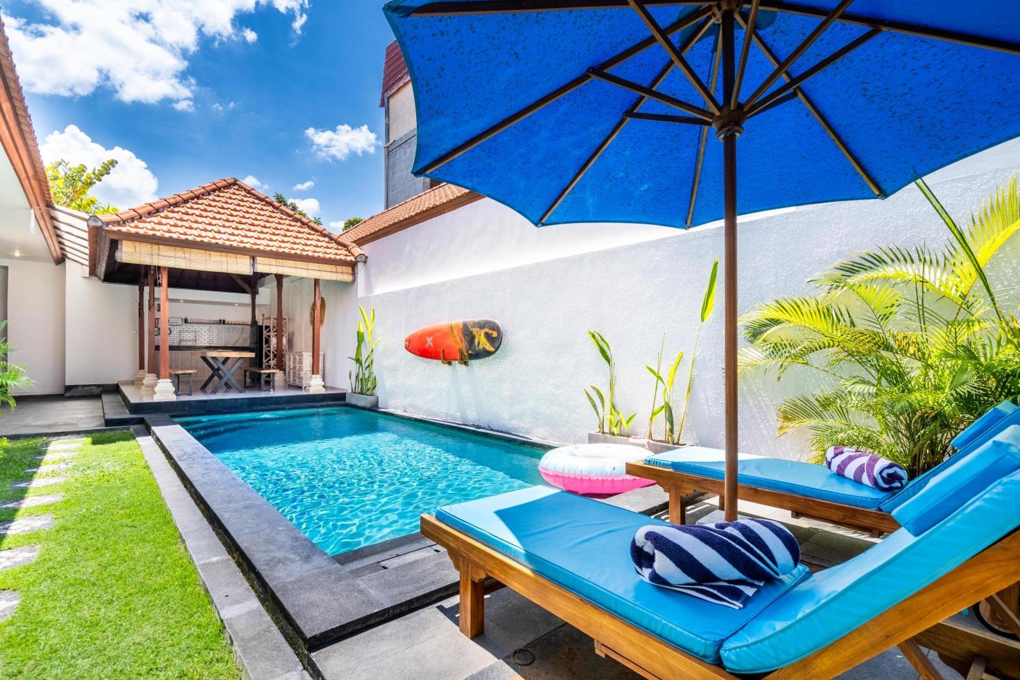 4-Bedroom Pool Villa Near Seminyak Center Luaran gambar