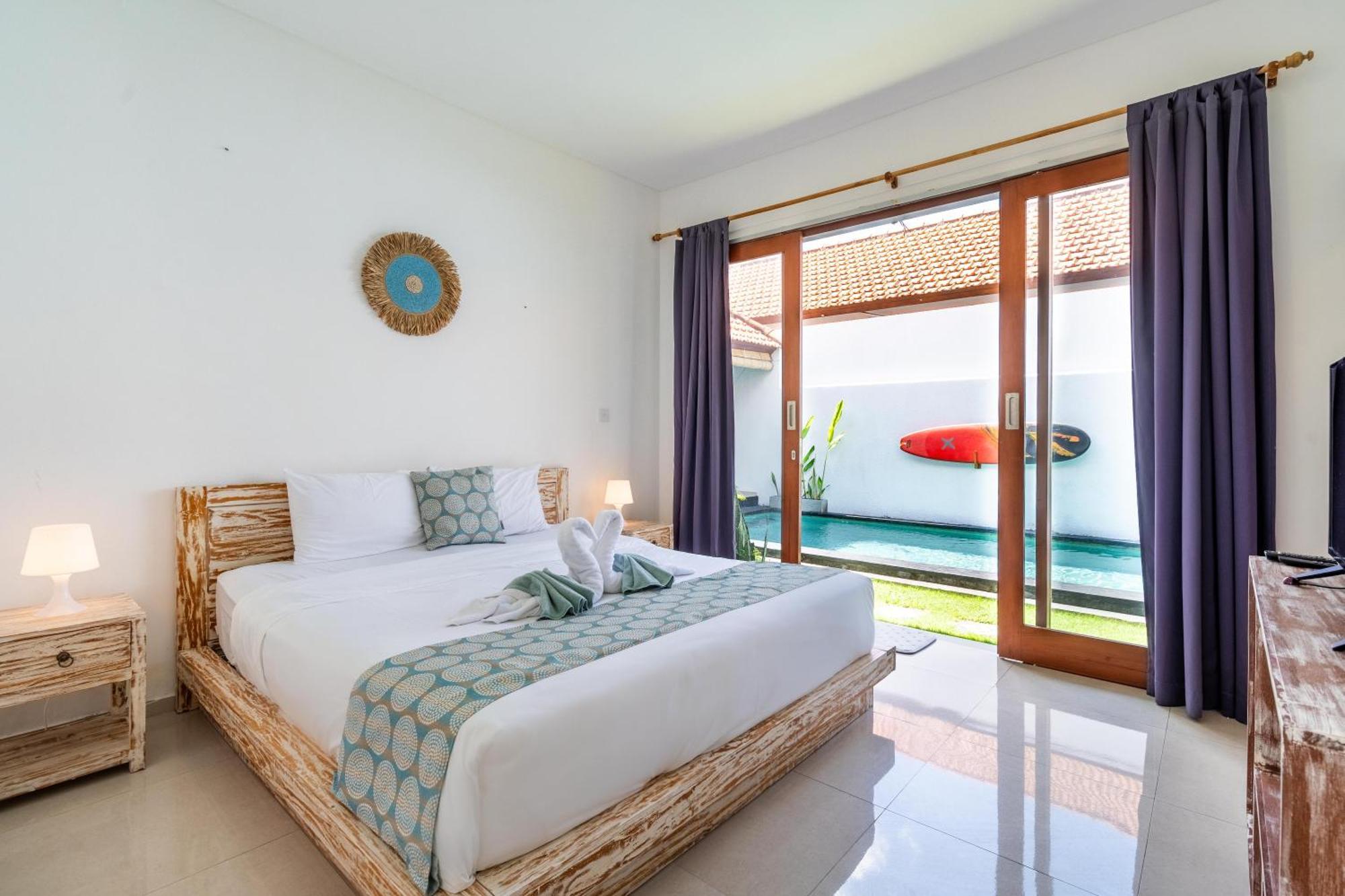 4-Bedroom Pool Villa Near Seminyak Center Luaran gambar