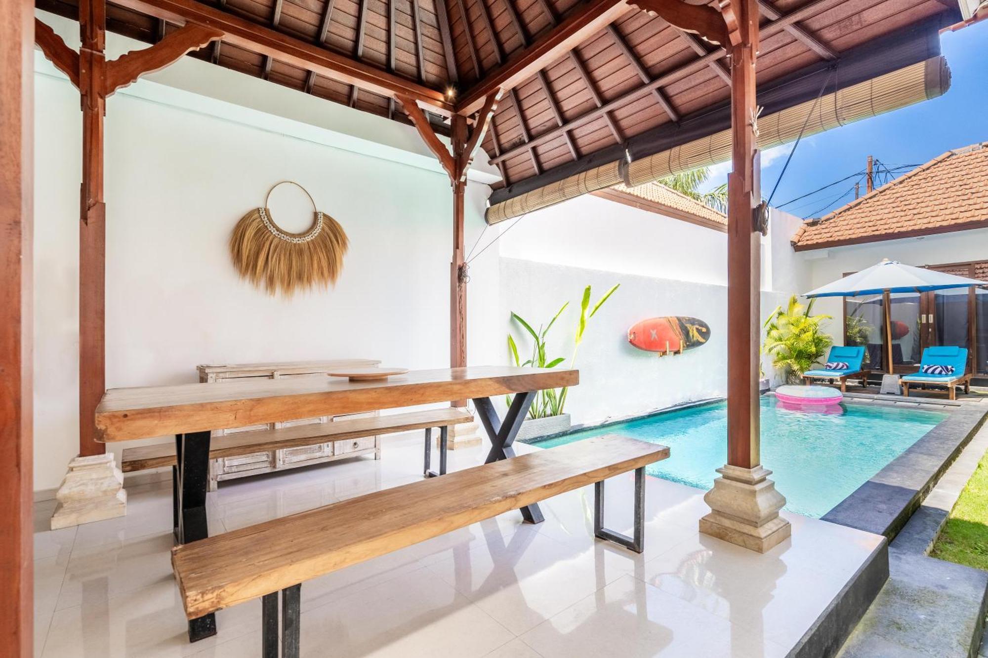 4-Bedroom Pool Villa Near Seminyak Center Luaran gambar